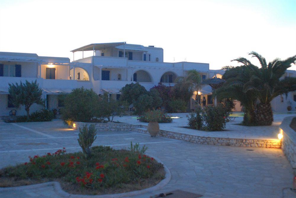Fyrogenis Palace Πάρος Εξωτερικό φωτογραφία